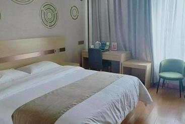 Отель Greentree Inn Pingdingshan Wanda Plaza Branch