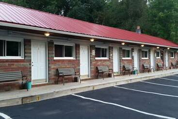 בית מלון כפרי Paradise Resort And Cabins