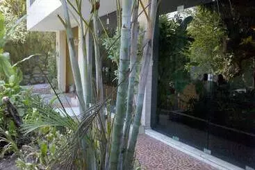 ホテル Pousada Charitas Inn