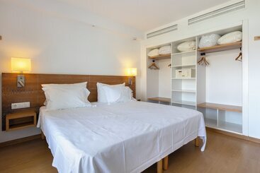 Hipotels Apartamentos Cala Bona