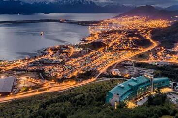 בית מלון כפרי Arakur Ushuaia Resort & Spa