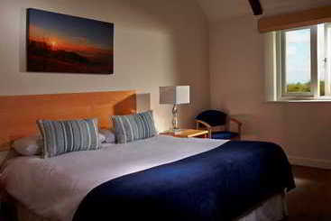 호텔 Farncombe Estate Centre