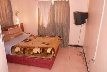 تختخواب و صبحانه Wane Guest Lodge