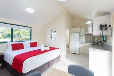 酒店 Lake Taupo Holiday Resort