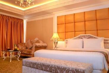 Hotel The Grand Kandyan