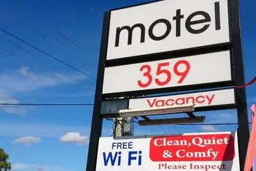 Motel 359