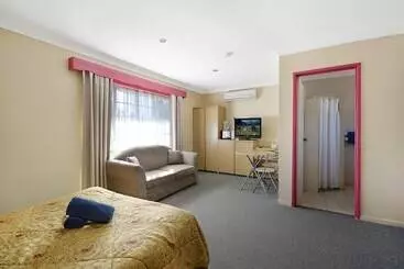 The Major Mitchell Motel