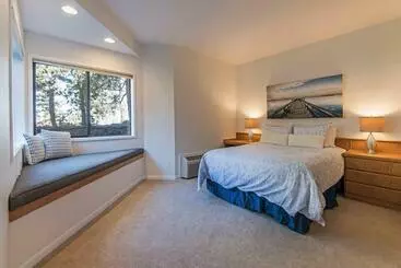 هتل River Ridge 416b Condo