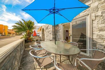 Otel Newport Family Castle