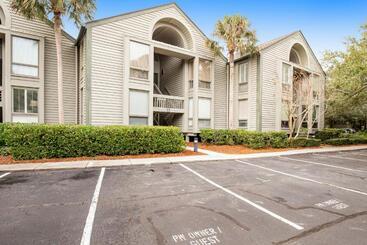 Hotelli 13105 Pelican Watch Villa