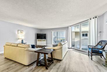 Отель Starboard Village 312