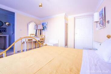 Riad Dar Lekbira Boutique Hôtel