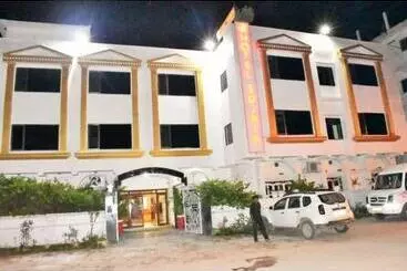 Hotel Shining Star