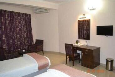 Szálloda Shining Star