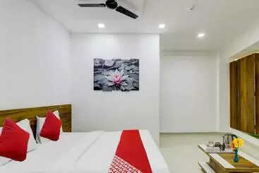 Fabhotel 7 Star