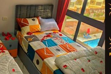 هتل آپارتمان Porto Said شاليه ملكى صف اول بحر بورتو سعيد