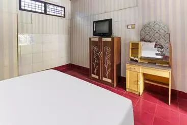 ホテル Oyo 91829  Artha