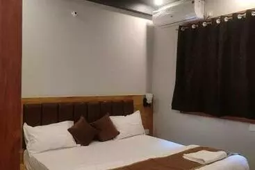 Pensió Devi Residency Near Prem Mandir Bankey Bihari Vrindavan