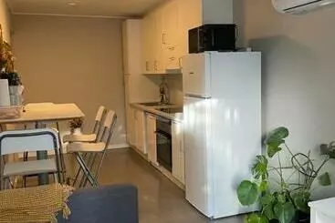 Panzió Ny Hybel Leilighet Med Eget Bad Og Egen Inngang