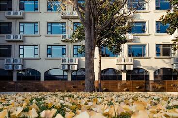 Atour Hotel Pudong Airport