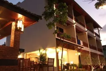 호텔 Kata Noi Resort