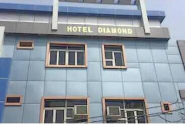 Hotel Diamond, Meerut