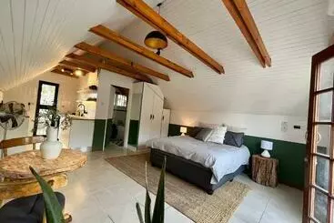 Panzió Cosy City Cottage