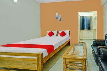 Hotel O Grand Paradise Inn & Banquet Hall