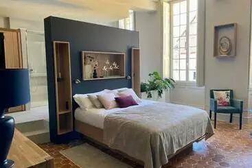 Majatalo Suite Avec Spa Quartier Cathédrale