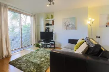 Hotel Deep Green Lodge