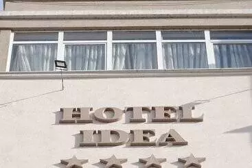 בית מלון כפרי Signature Idea