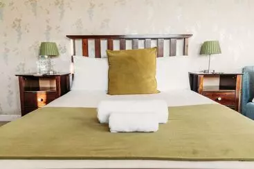 Hotel Three Wells B&b