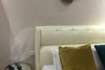 צימר Luxlusive Guest House