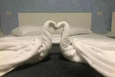 Majatalo Ama 29