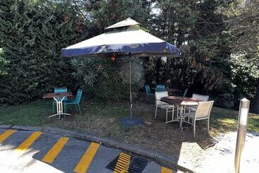 ホテル Ibis Budget Marseille Est Porte D Aubagne