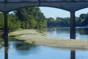 ベッドアンドブレックファースト Chambres Et Gîtes Les Deux Chênes Près De Bergerac