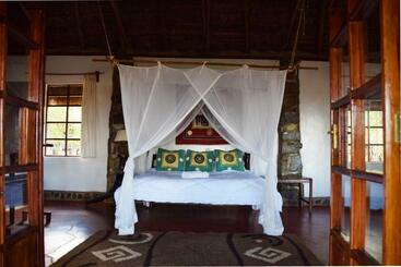 Hôtel Ngari Hill Ecolodge, Maralal   Kenya