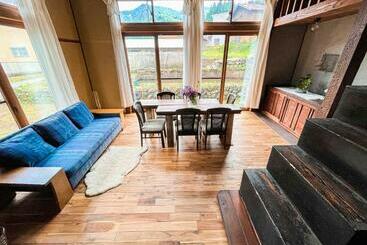 بنسيون 古民家宿tani House Itaya セルフチェックイン