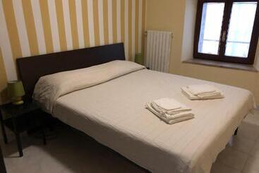 צימר Dimora Pizzone