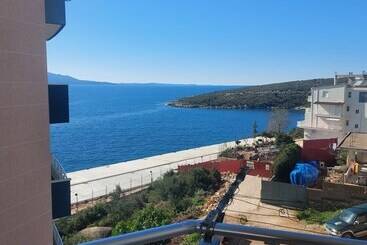 پانسیون Benardo Guesthouse