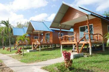 Pensjonat Happy Home Kohjum