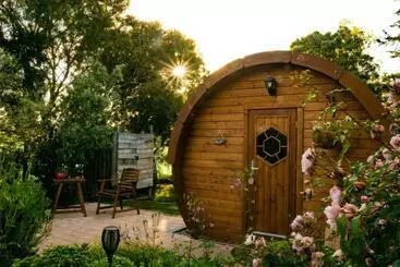 ペンション Marlborough Wine Barrel Cabins