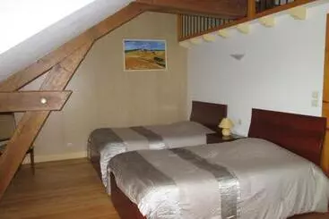 ベッドアンドブレックファースト Chambre D Hotes Les Bordes