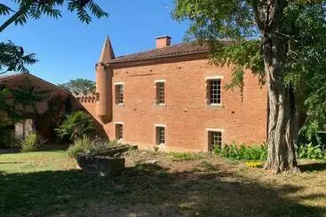 Aamiaismajoitus (B&B) Manoir Du Bouyssou