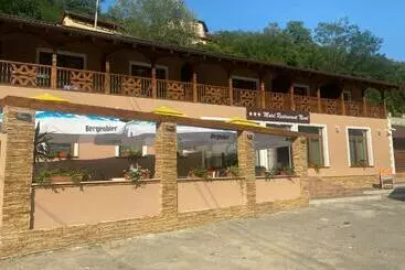 Motel Restaurant Nicol Armenis