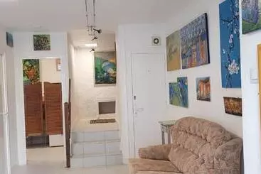 Majatalo Gazelle Guest House And Art Gallery