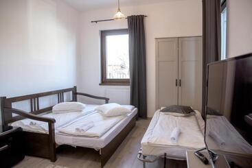 Bed and Breakfast Csató Panzió   Pensiunea Csató