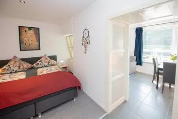 Aamiaismajoitus (B&B) Gästehaus Mona Lisa