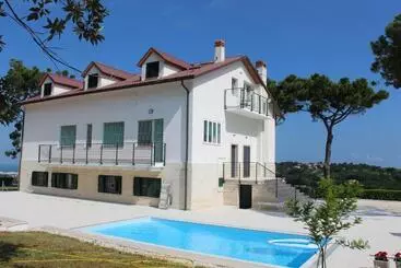 Bed and Breakfast Villa De Ruschi