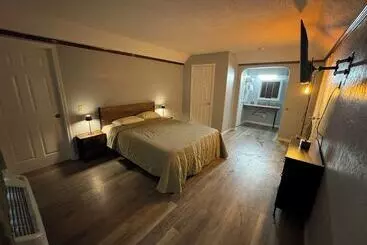 Bo Hotel Canadian Courts